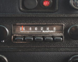 AA_IB_250_Tuning_Out_Reality